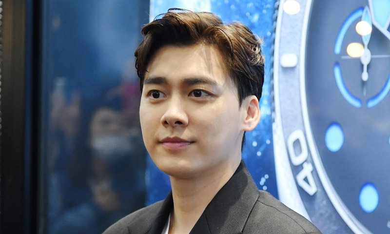 Chinese Actor Li Yifeng Arrested Over Soliciting Prostitution The